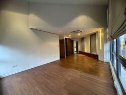Grange Road (D10), Condominium #480619621